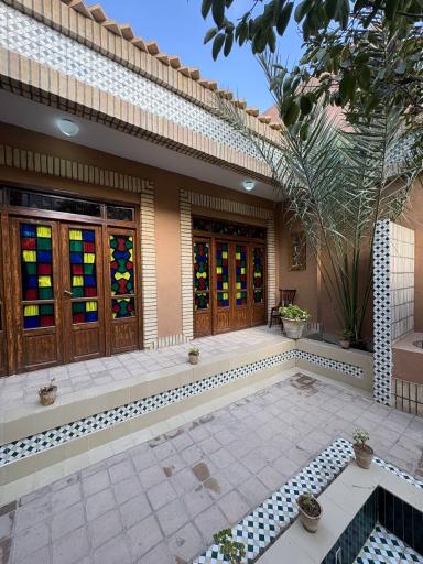 عکس مرکز ماساژ و حرکات اصلاحی وتن