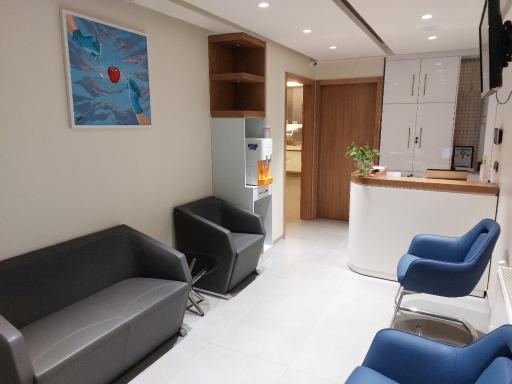 عکس دکتر امین مرتهب متخصص ریشه