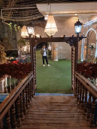 عکس باغ  تالار سیب