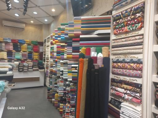 عکس پارچه سرای نرجس خاتون