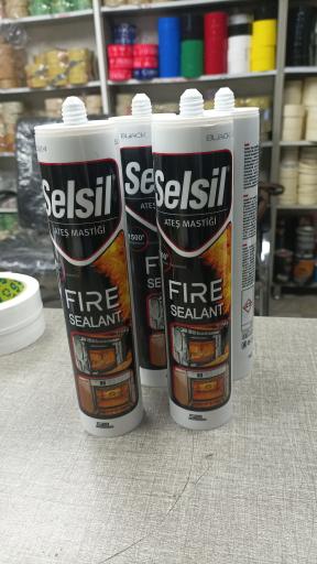 عکس آقای چسب شعبه مرکزی