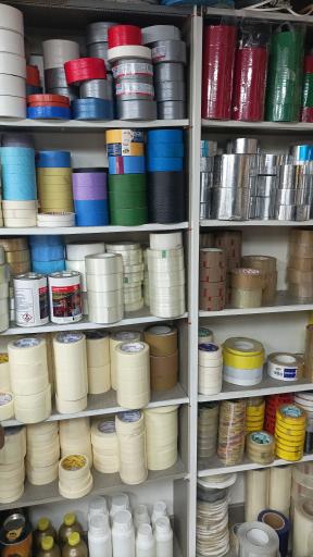 عکس آقای چسب شعبه مرکزی