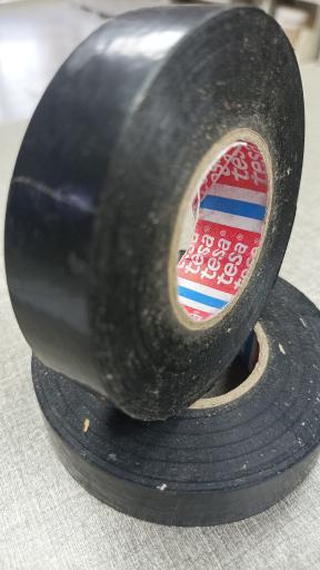 عکس آقای چسب شعبه مرکزی