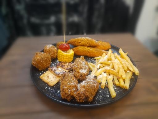 عکس گولوزیتا