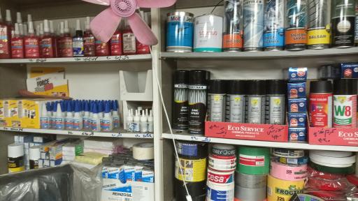 عکس آقای چسب شعبه مرکزی