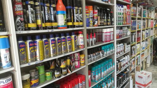 عکس آقای چسب شعبه مرکزی