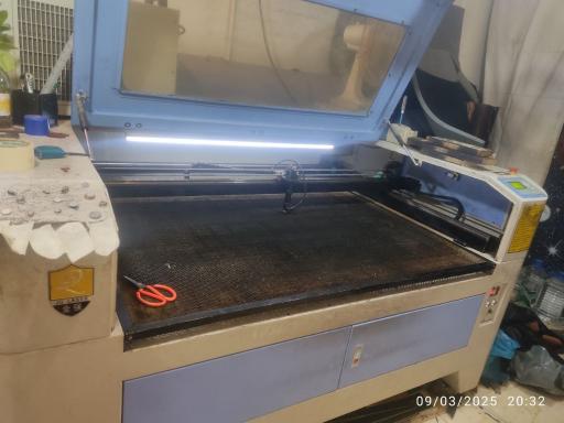 عکس لیزر یاس