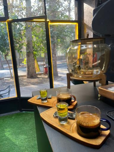 عکس کافه سایه سار