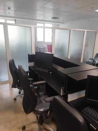 عکس مرکز ترجمه رسمی ونک