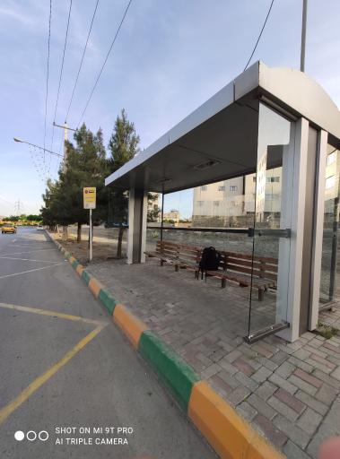 عکس ایستگاه اتوبوس امیریه 4
