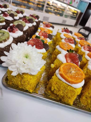 عکس قنادی گاندی