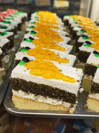 عکس قنادی گاندی