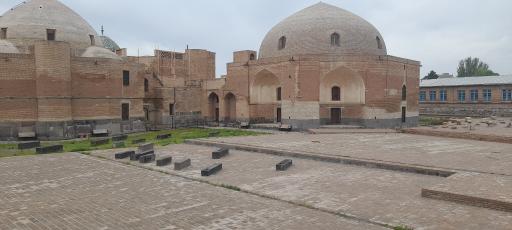 عکس شهیدگاه (آرامگاه شهدای جنگ چالدران با عثمانی)