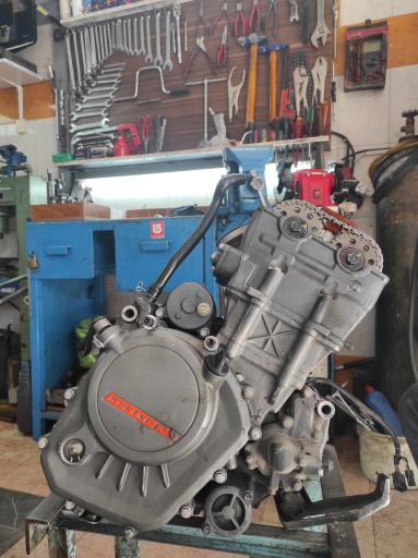 تعمیرگاه موتور سیکلت سرداری