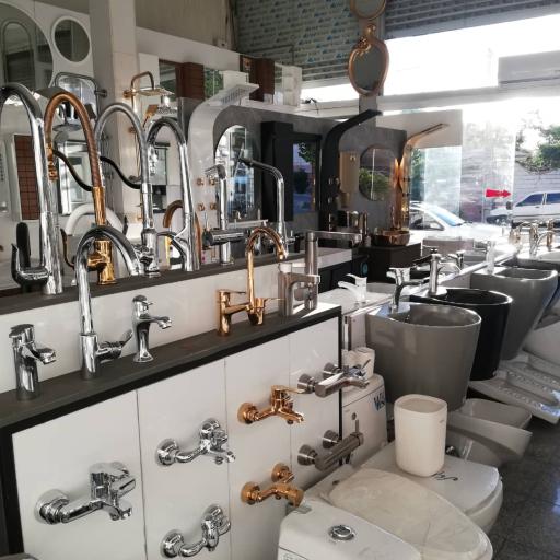 فروشگاه لوازم بهداشتی ساختمانی گل رسان