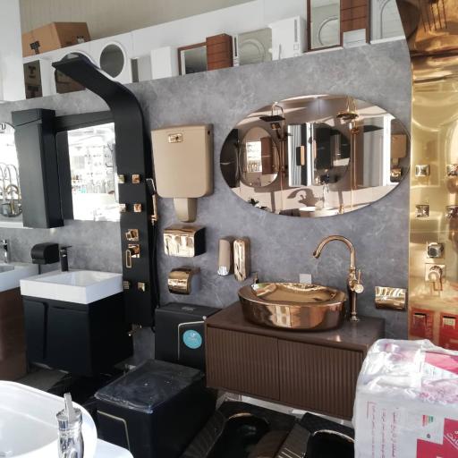 عکس فروشگاه لوازم بهداشتی ساختمانی گل رسان