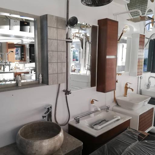 عکس فروشگاه لوازم بهداشتی ساختمانی گل رسان