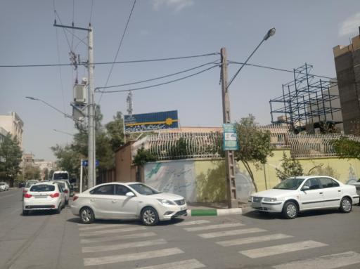 عکس هنرستان پسرانه کاردانش شهیدان ارمین