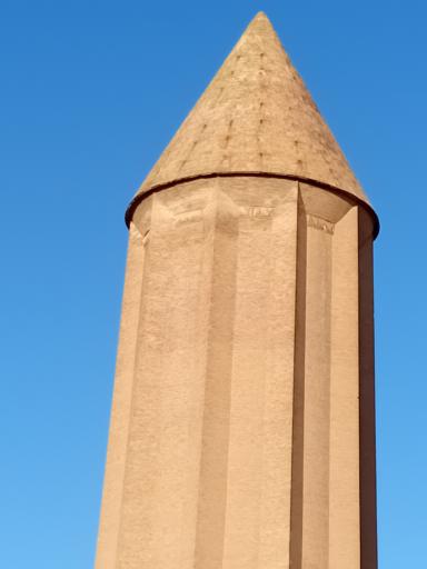 عکس برج قابوس ابن وشمگیر (میل گنبد کاووس)