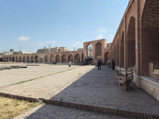 عکس شهیدگاه (آرامگاه شهدای جنگ چالدران با عثمانی)