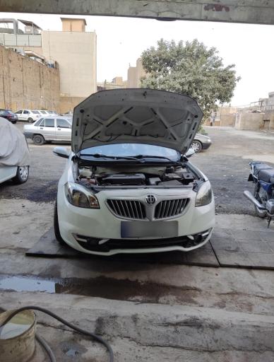 برق و کولر اتومبیل کارن