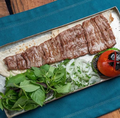 عکس رستوران مس توران