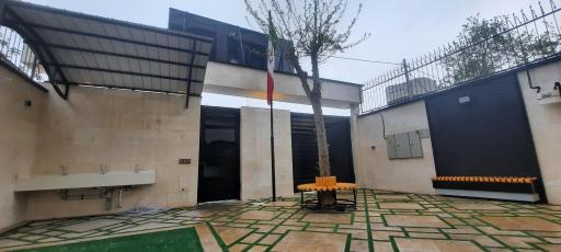 عکس دبیرستان غیر دولتی دخترانه افراز