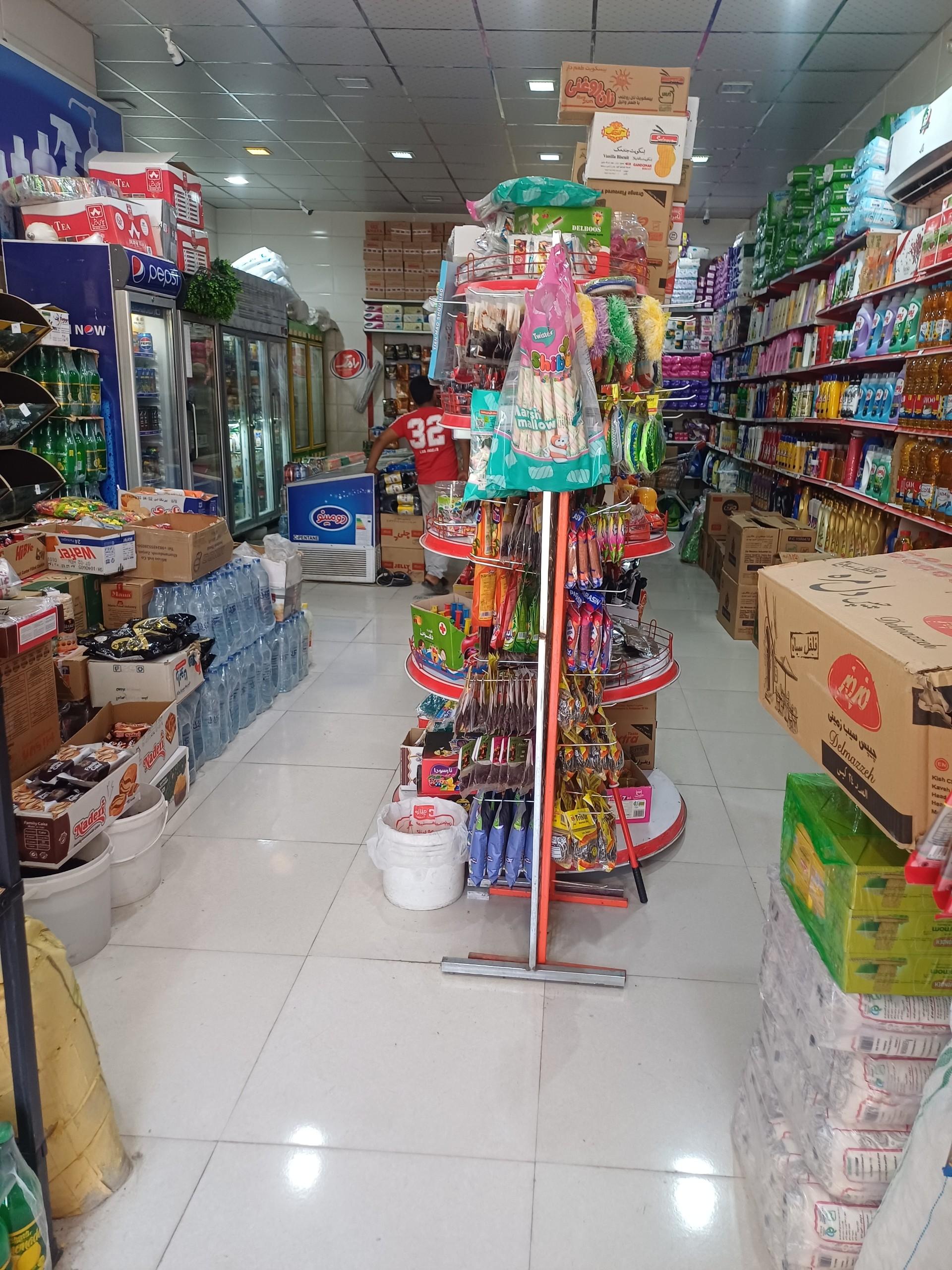 عکس فروشگاه سورنا