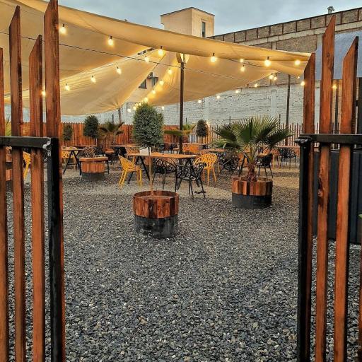 عکس کافه کانوپی