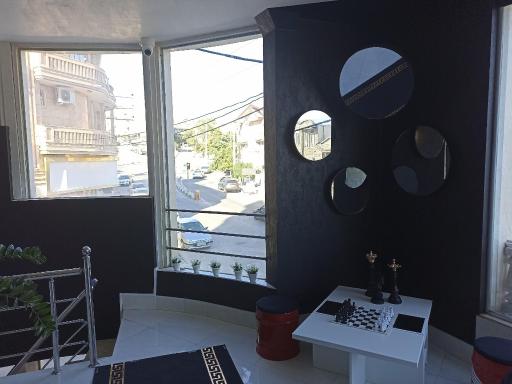 عکس کافه قنادی بزرگ وافل