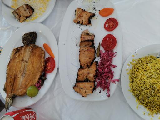 عکس رستوران قزل آلا