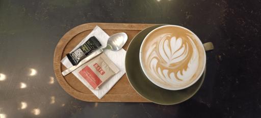 عکس کافه رستوران ژینورا