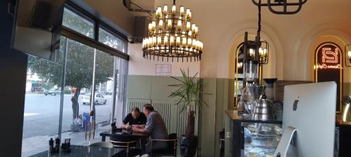 عکس کافه رستوران ژینورا