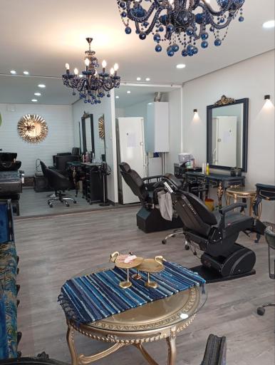 عکس سالن زیبایی گلونی