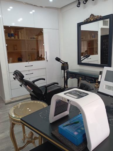 عکس سالن زیبایی گلونی