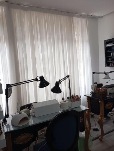 عکس سالن زیبایی گلونی