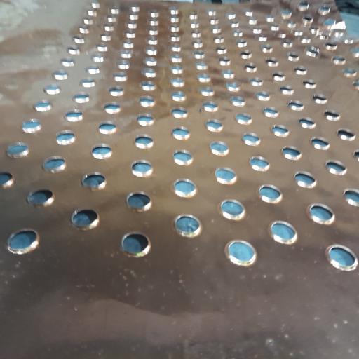 عکس پانچ و خم و برش فلزات امینی