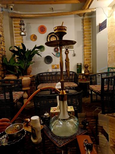 عکس رستوران تیلیتی