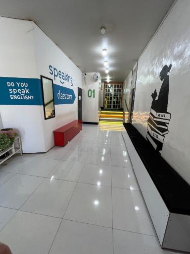 عکس موسسه زبان اُستادزاده