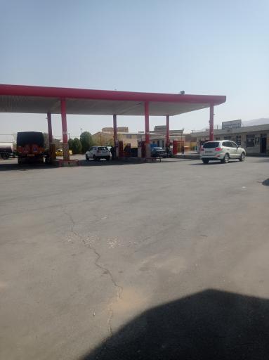 عکس پمپ بنزین ملکی