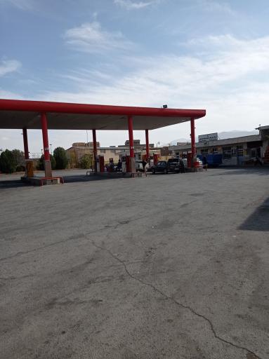 عکس پمپ بنزین ملکی