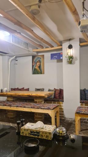 عکس رستوران تیلیتی