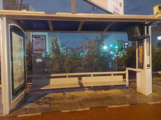 عکس ایستگاه اتوبوس مسجد
