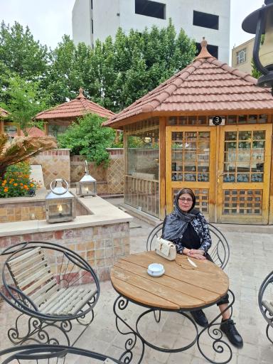 عکس هتل آبان