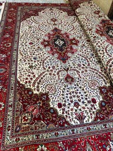 عکس گالری فرش آقازاده