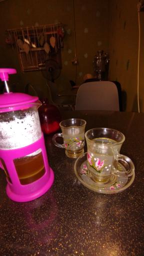 عکس سفره خانه خاله فاطمه و خالو شهریار