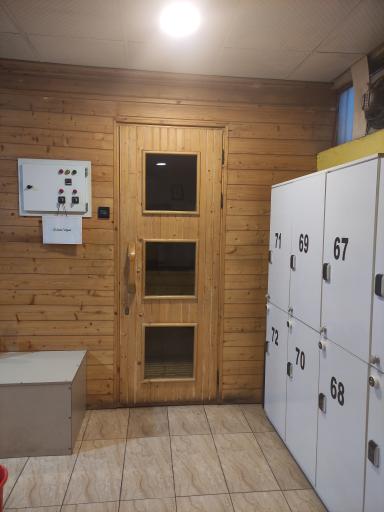 عکس مجموعه ورزشی نیوتن 