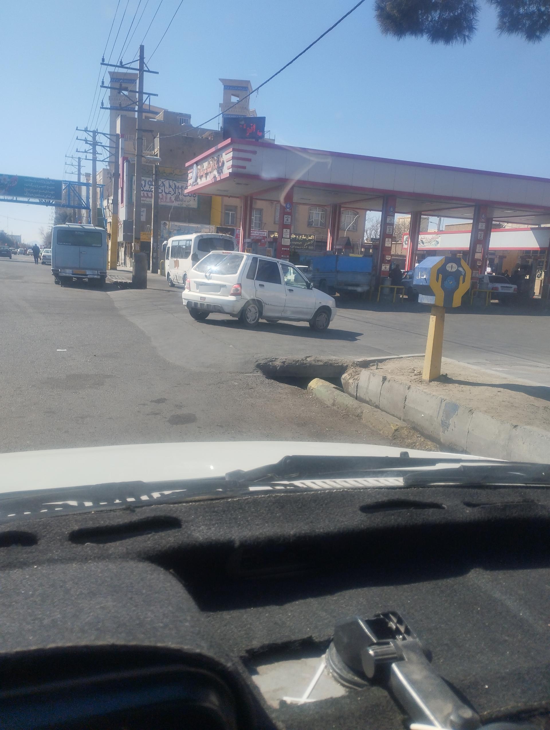 عکس جایگاه سوخت ناصری (بنزین و گازوئیل)