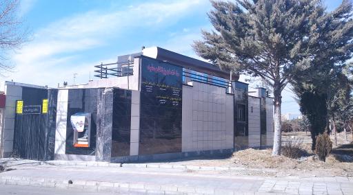 عکس ساختمان پزشکان مفید