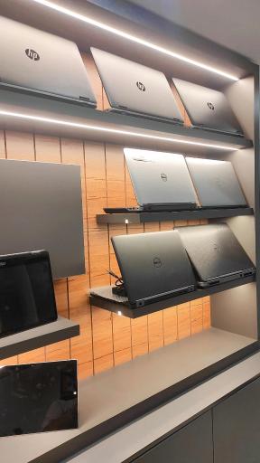 عکس فروشگاه لپتاپ ماونگ استور